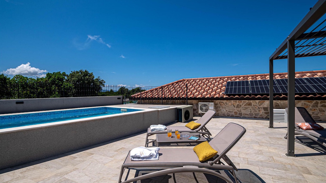 Photo of Outdoor in Loviste