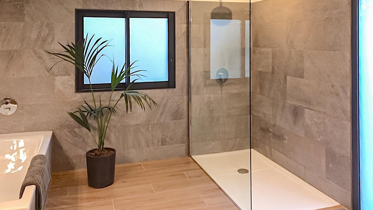 Photo of Bathroom in Giens