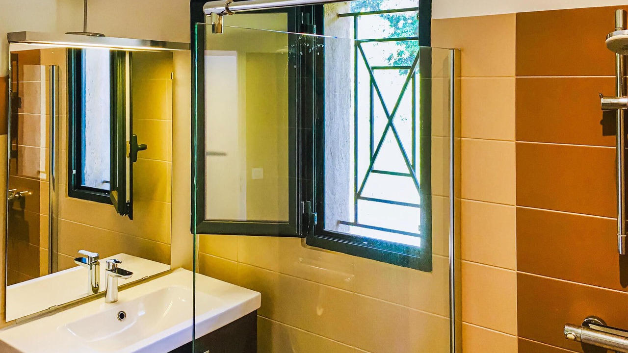 Photo of Bathroom in Giens