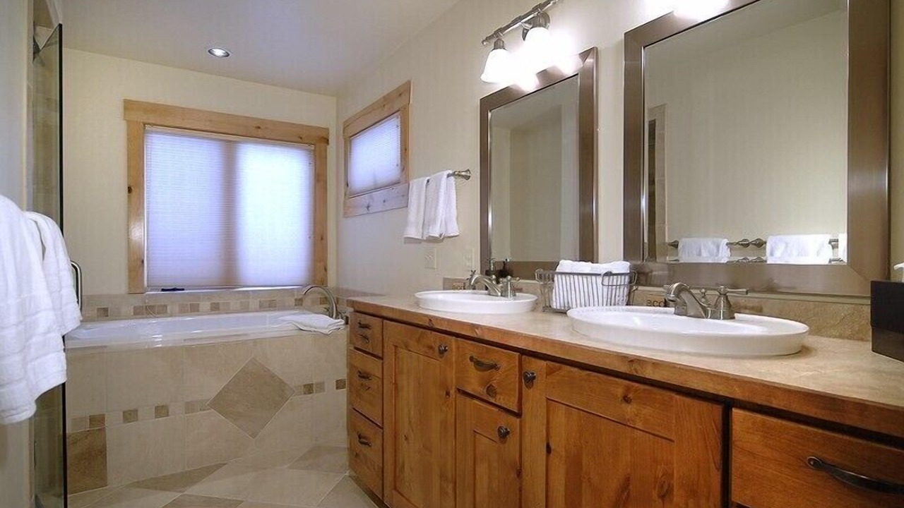 Photo of Bathroom in Mount Crested Butte