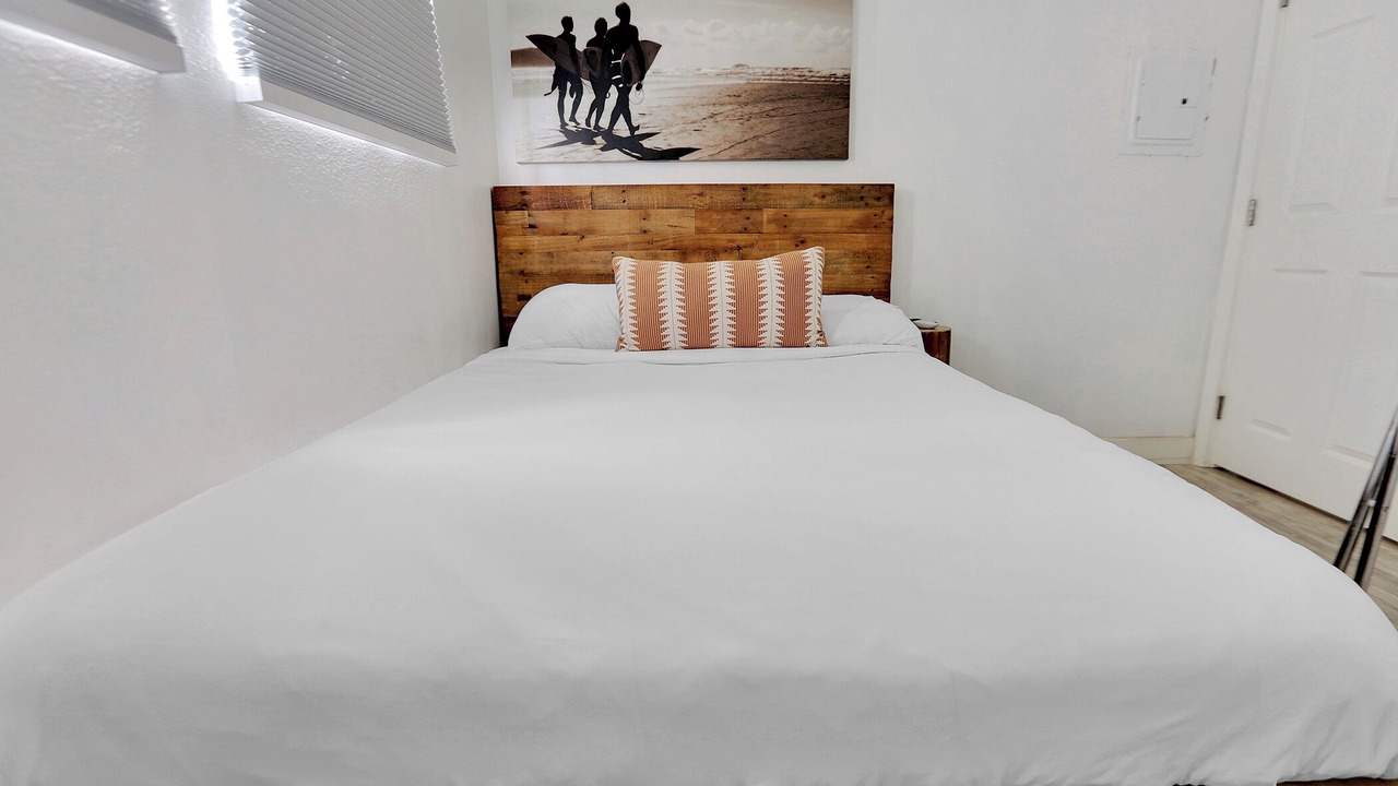 Photo of Bedroom in Central Mission Beach