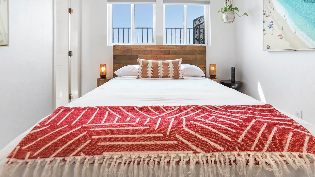 Photo of Bedroom in Central Mission Beach