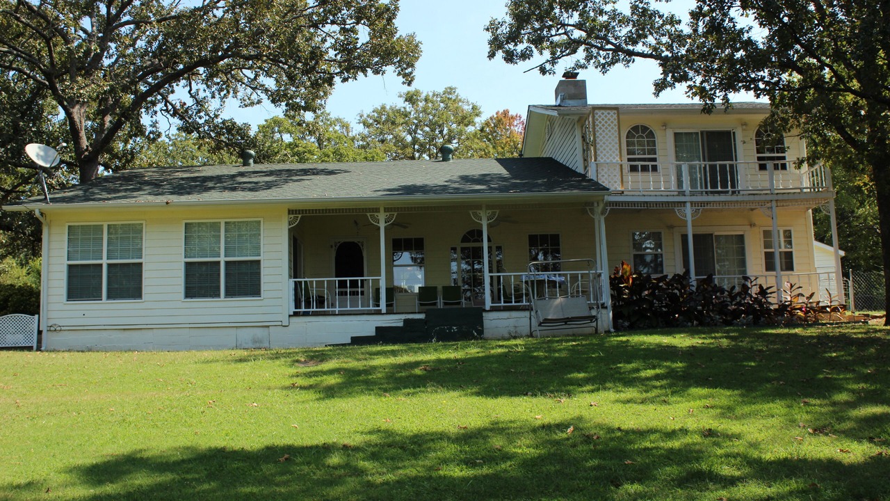Photo of Outdoor in Pettit