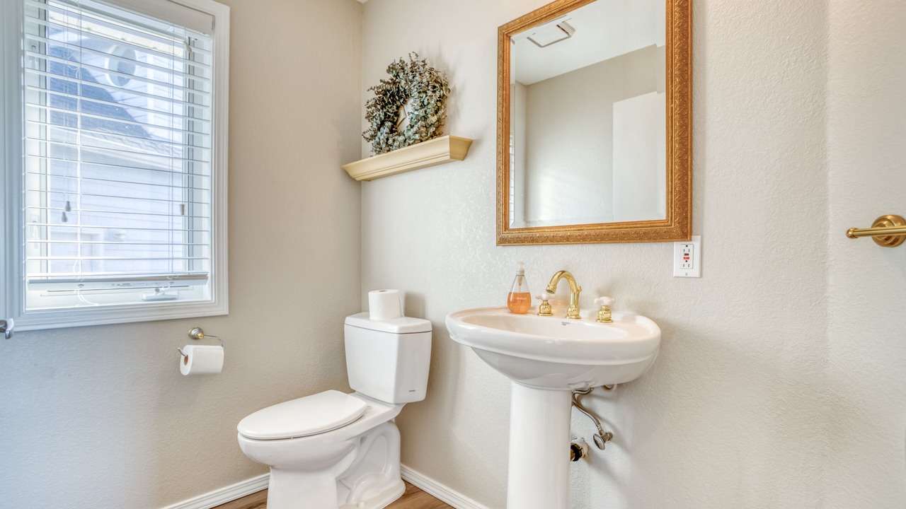 Photo of Bathroom in Roads End