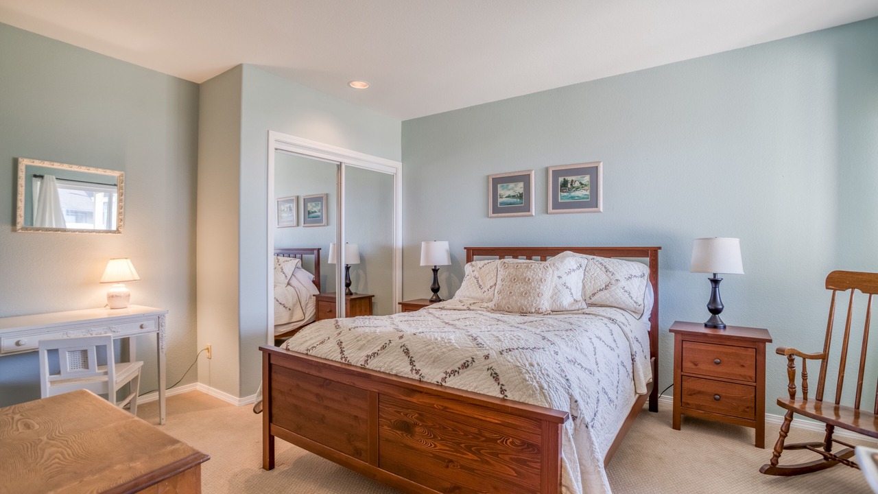 Photo of Bedroom in Roads End