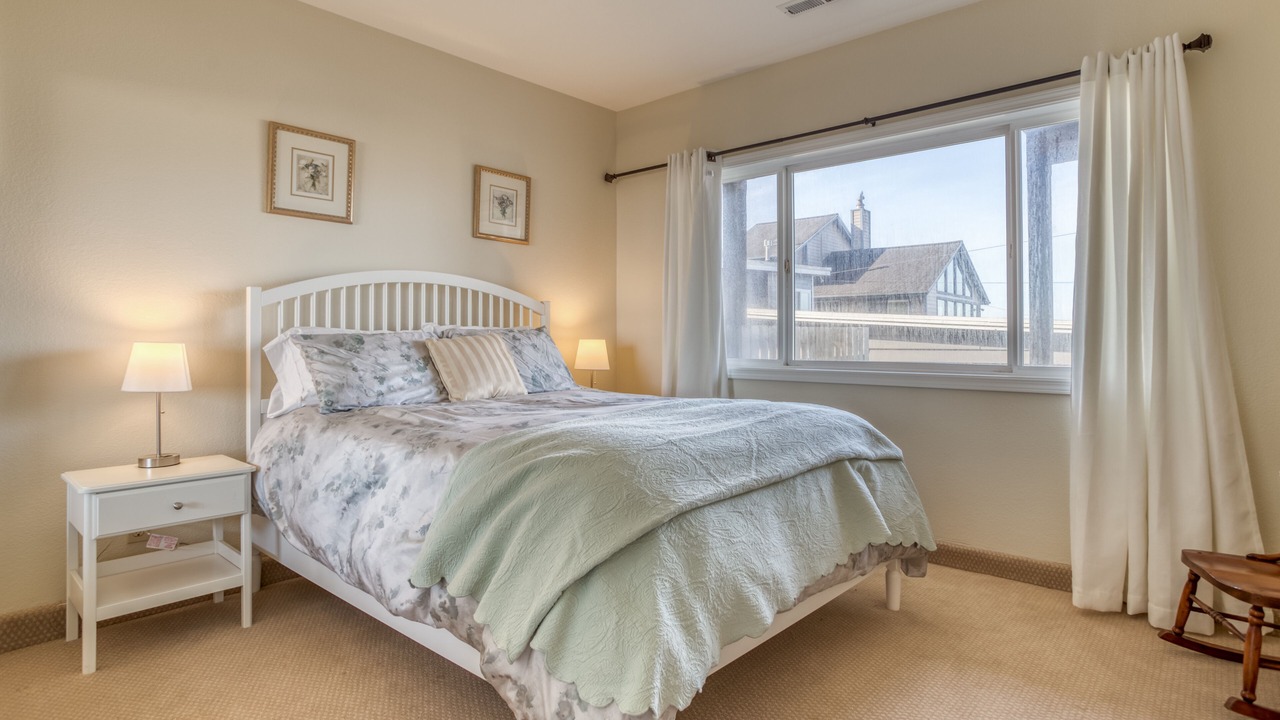 Photo of Bedroom in Roads End