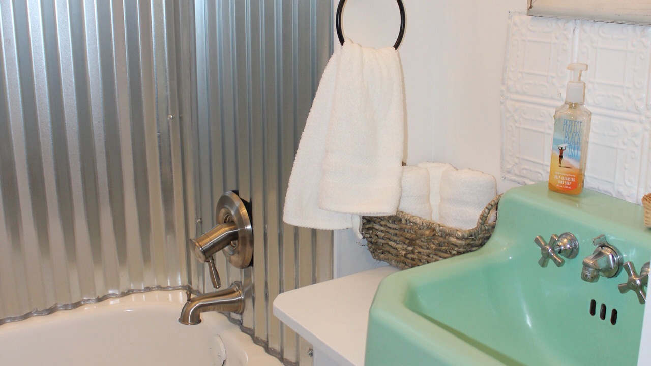 Photo of Bathroom in Lake Forest Estates