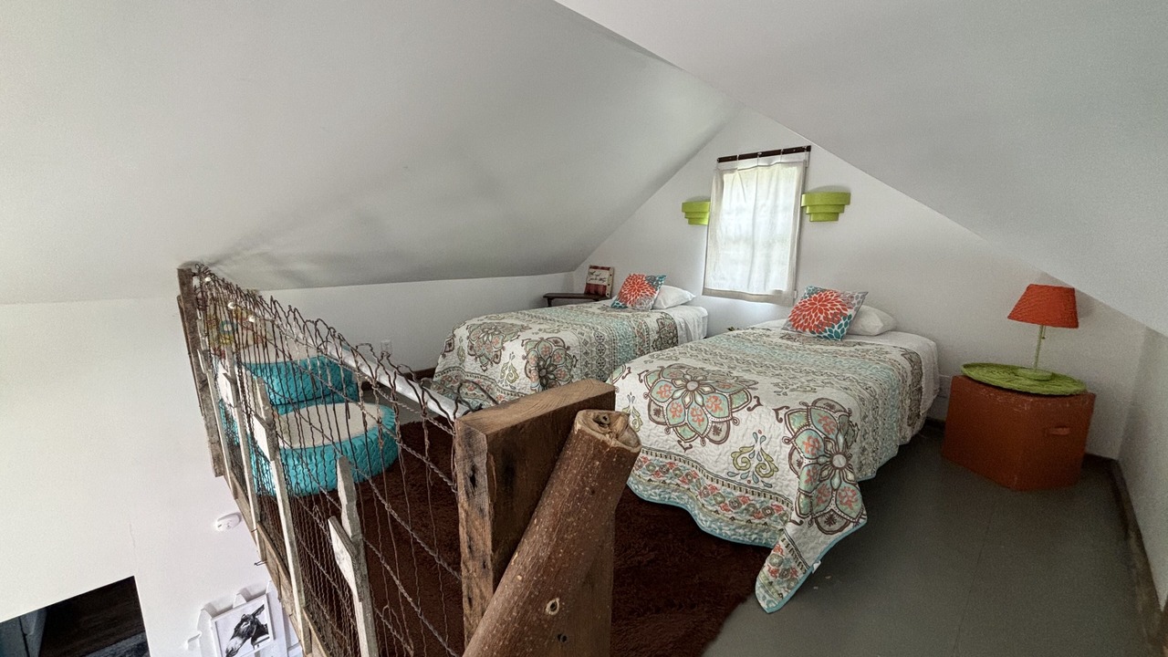 Photo of Bedroom in Lake Forest Estates