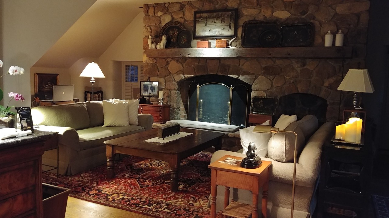 Photo of Livingroom in Berwyn