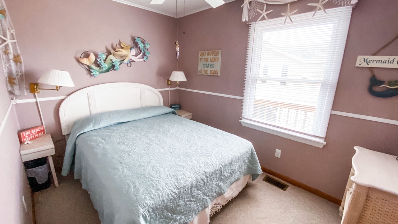 Photo of Bedroom in Kitty Hawk