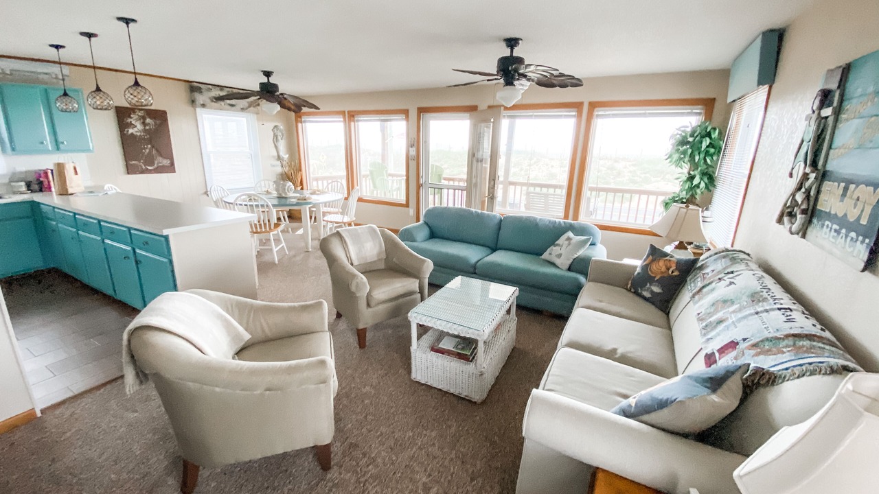 Photo of Livingroom in Kitty Hawk