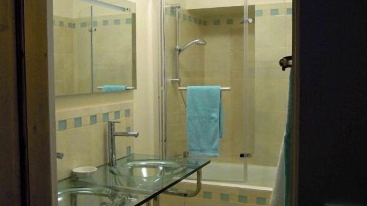 Photo of Bathroom in Odeon