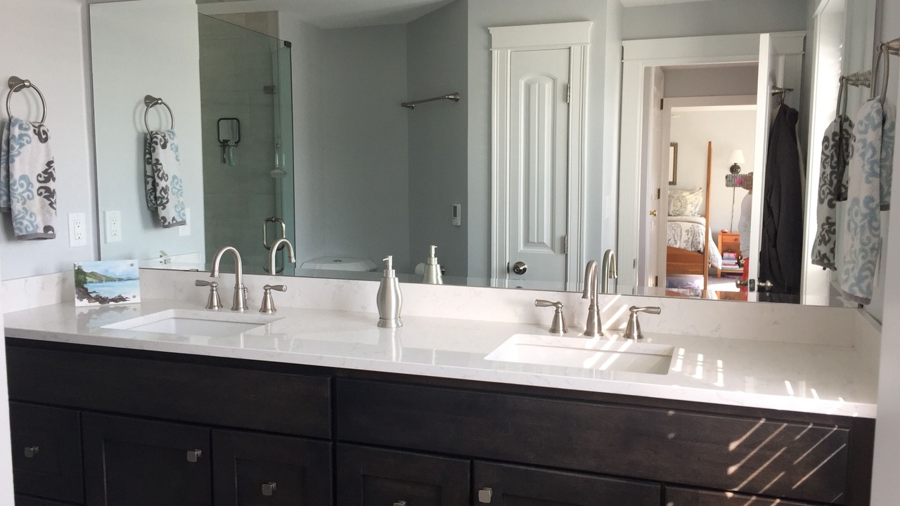 Photo of Bathroom in York Beach