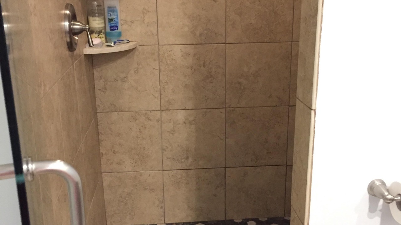 Photo of Bathroom in York Beach
