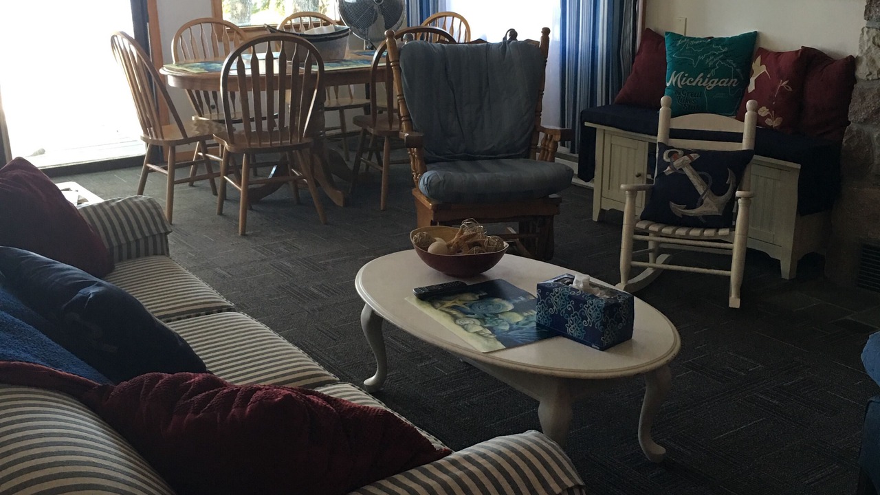 Photo of Livingroom in West Branch