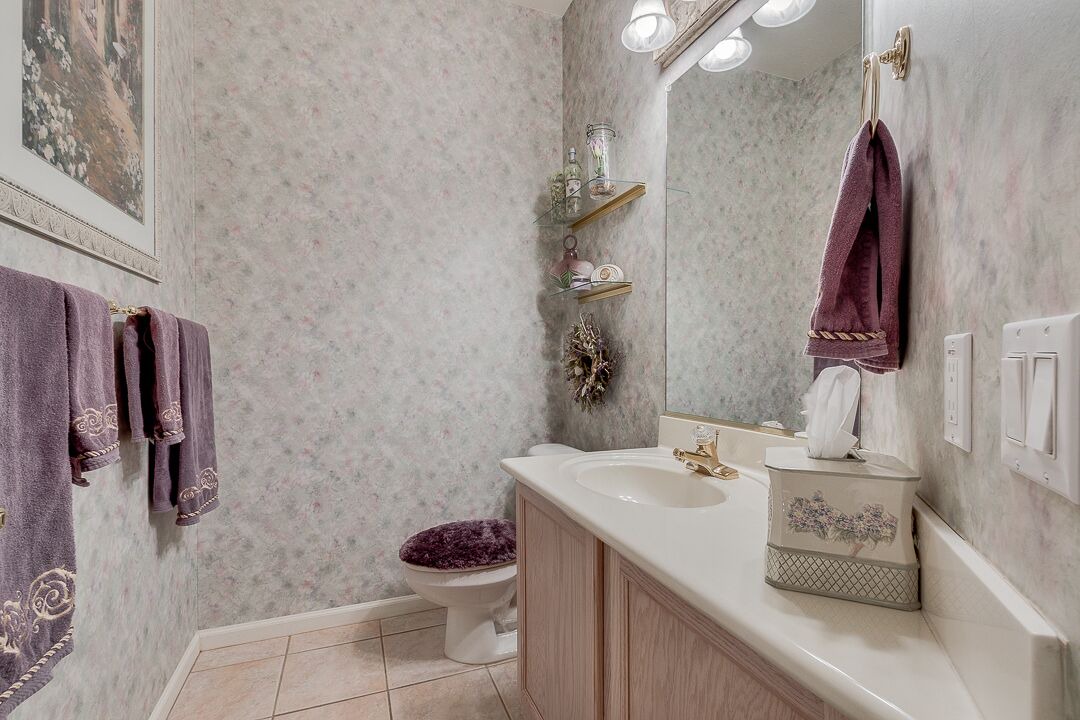 Photo of Bathroom in Palm Valley