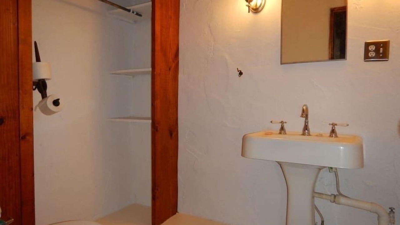 Photo of Bathroom in Terlingua