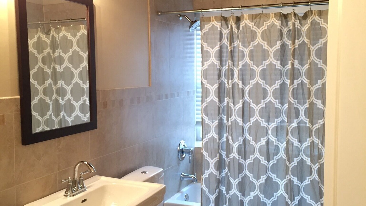Photo of Bathroom in Tower Grove East