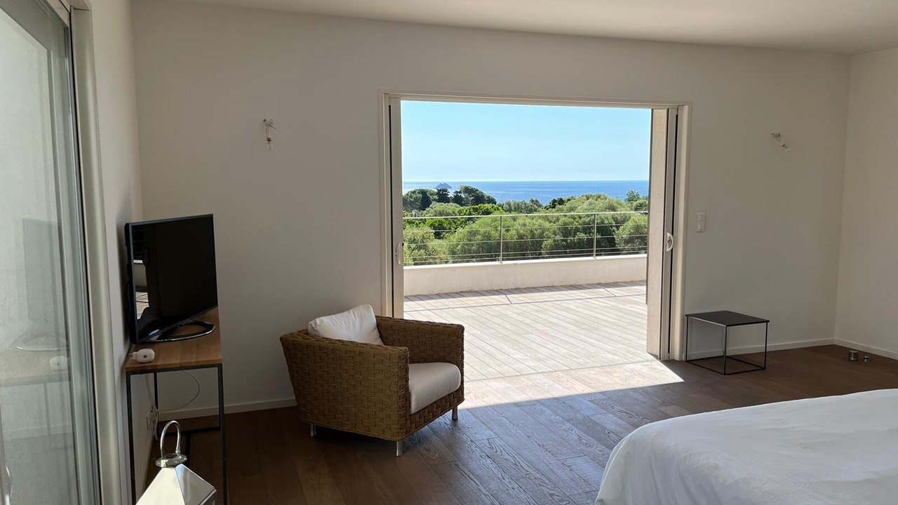 Photo of Bedroom in Pinarellu