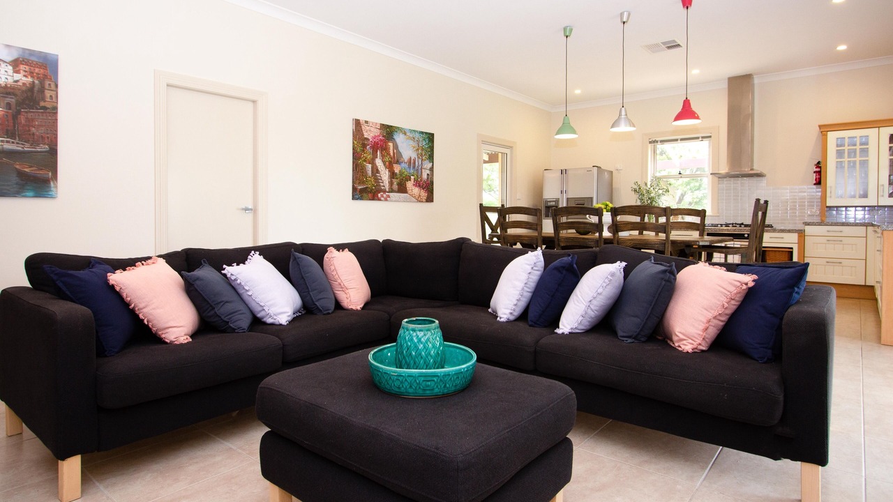 Photo of Livingroom in Eurunderee