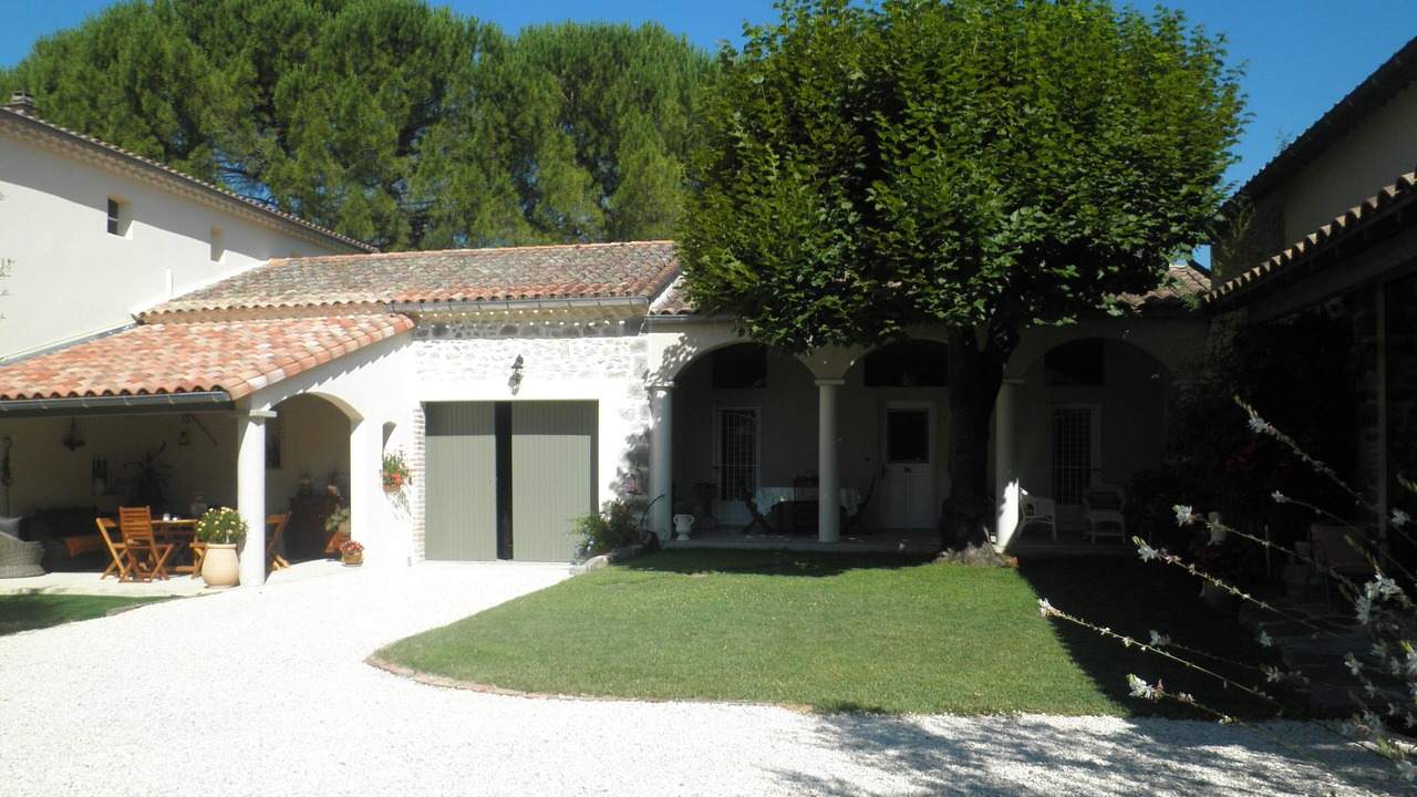 Photo of Outdoor in Les Mages
