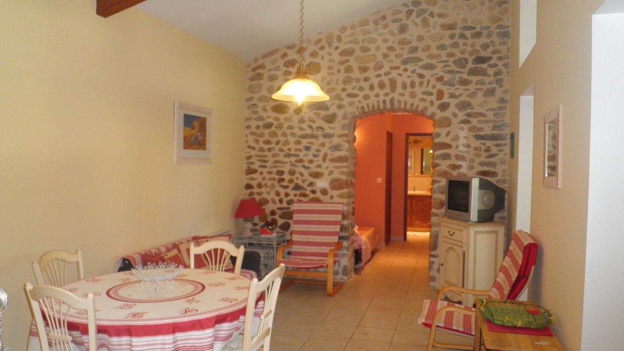 Photo of Others in Les Mages