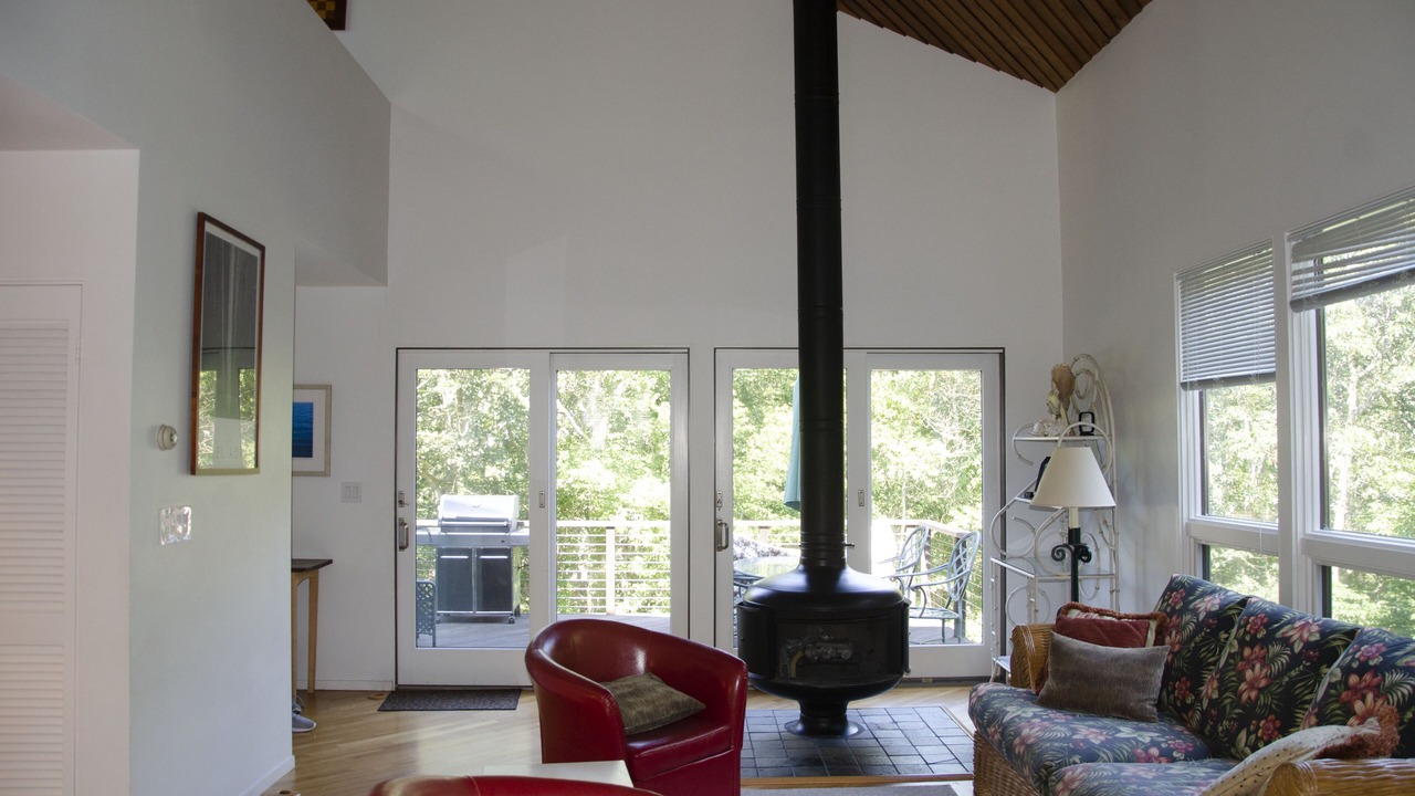 Photo of Bedroom in West Tisbury