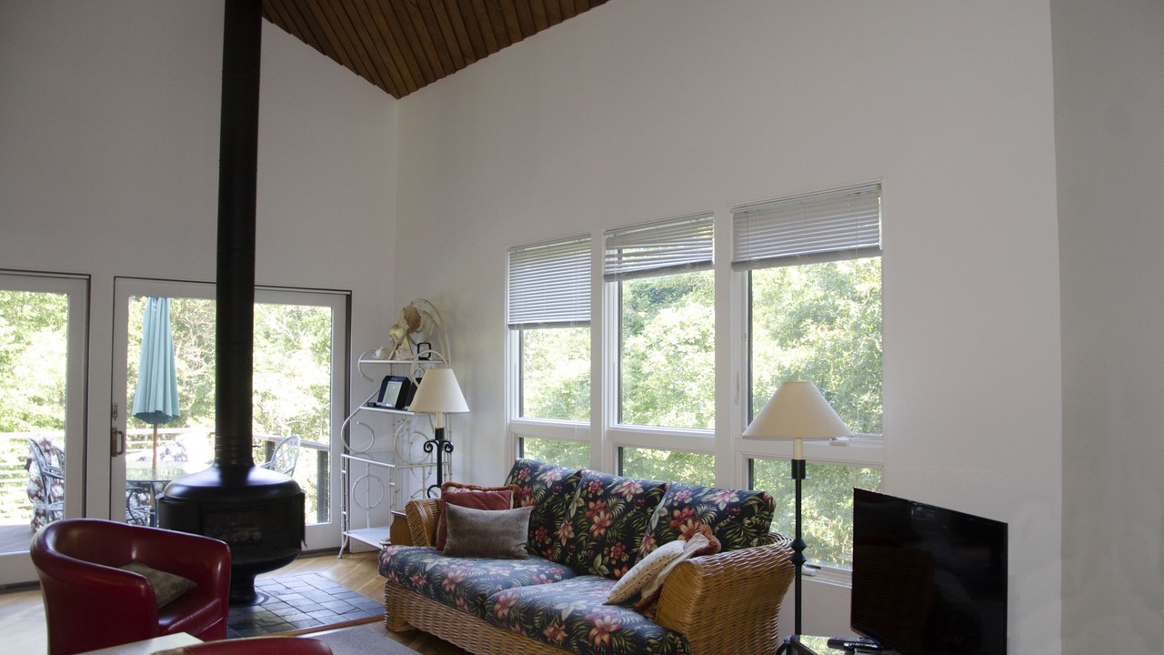 Photo of Livingroom in West Tisbury