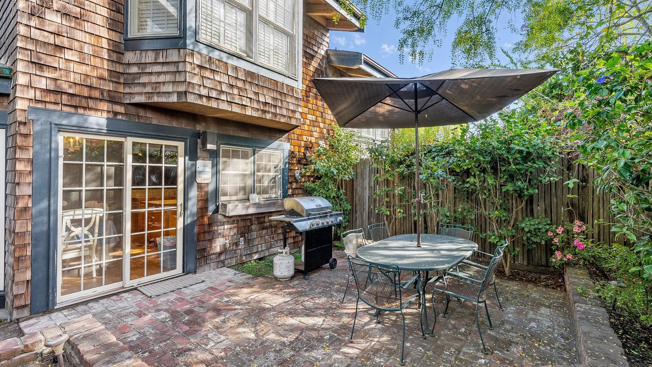 Photo of Outdoor in Seabright