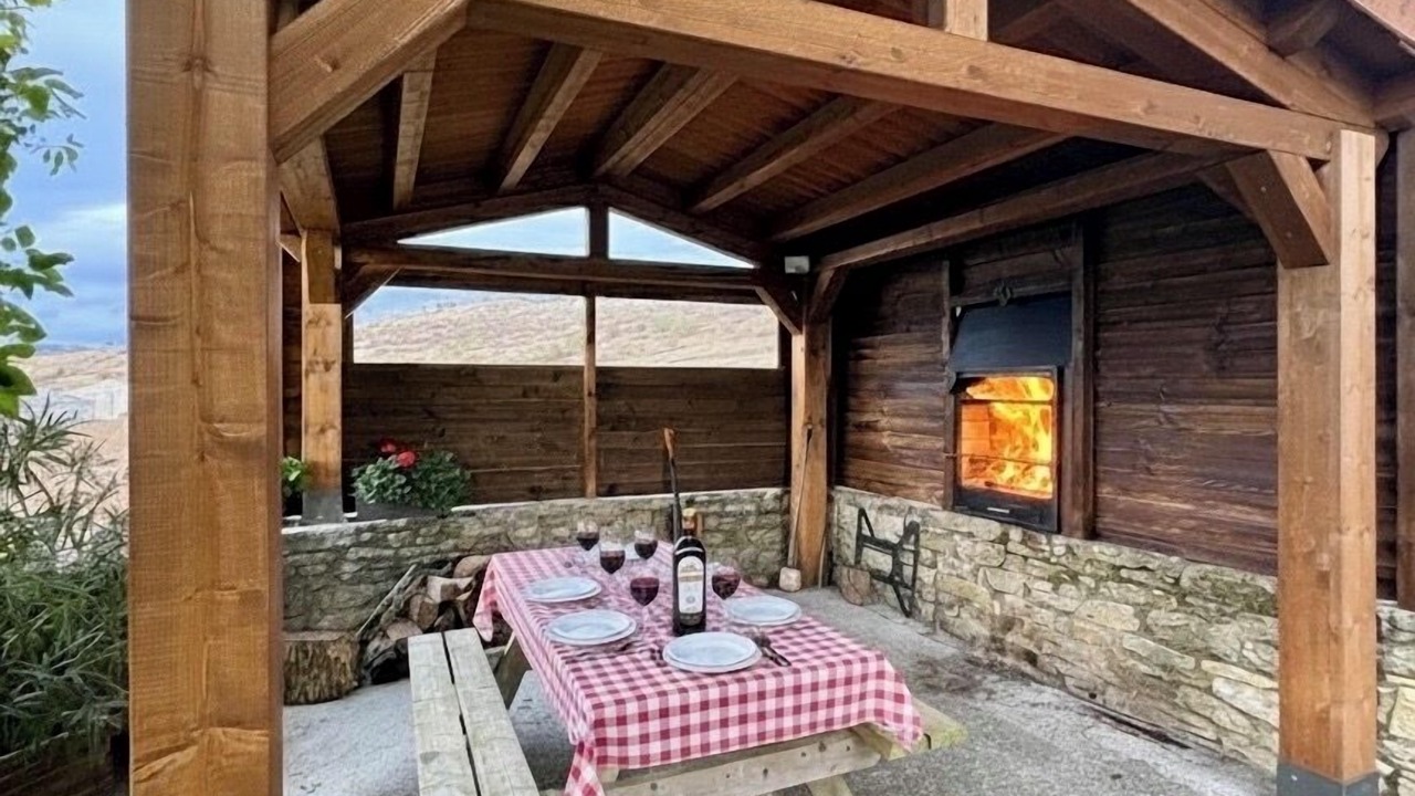 Photo of Outdoor in Goni