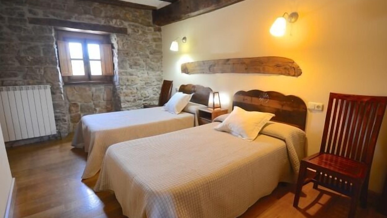Photo of Bedroom in Goni