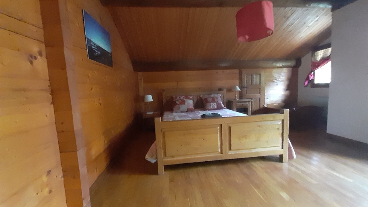 Photo of Bedroom in Les Clefs