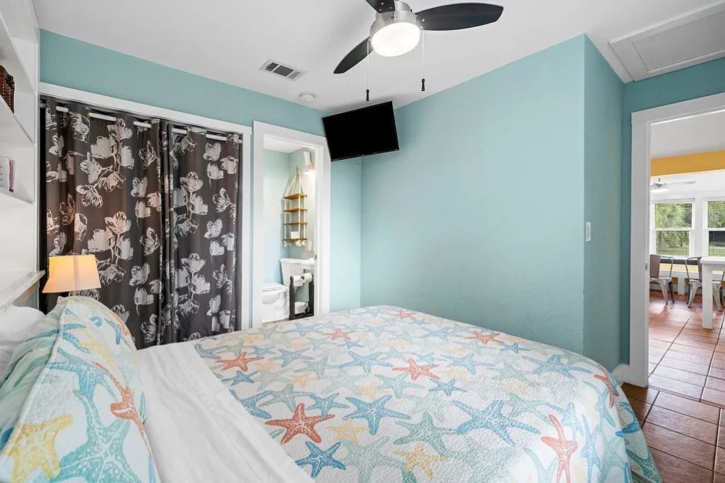 Photo of Bedroom in Mexico Beach