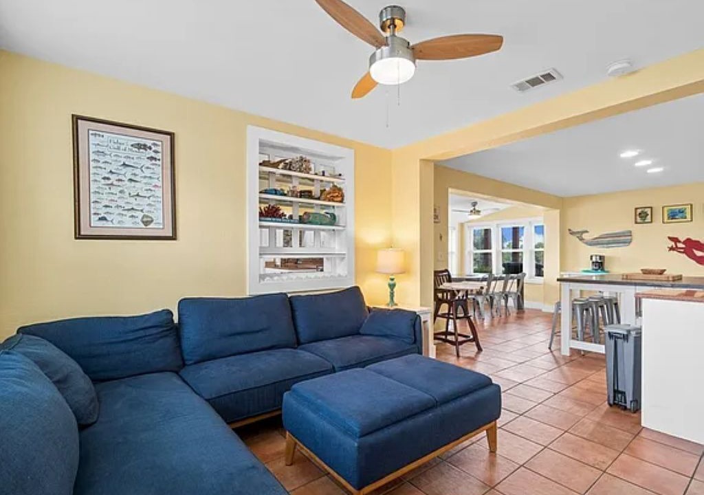 Photo of Livingroom in Mexico Beach