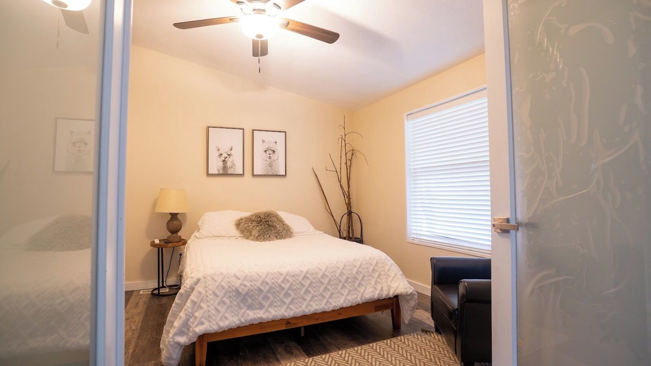 Photo of Bedroom in Riverbend