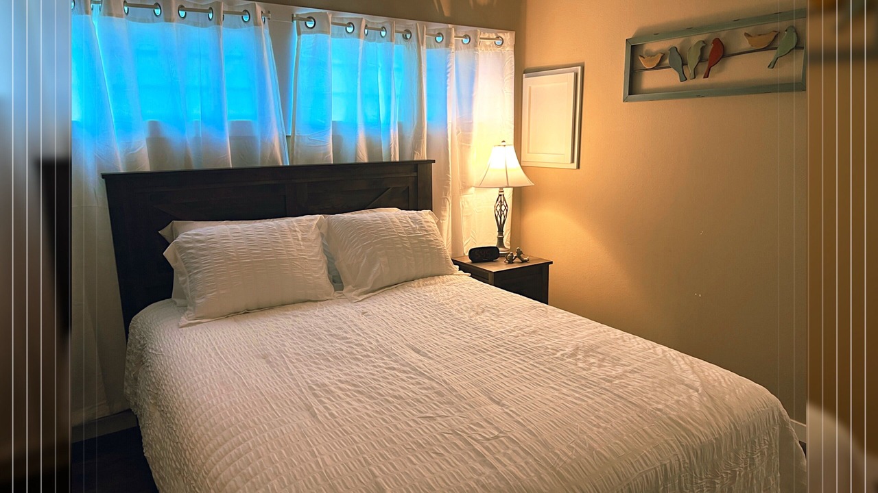 Photo of Bedroom in Mid America