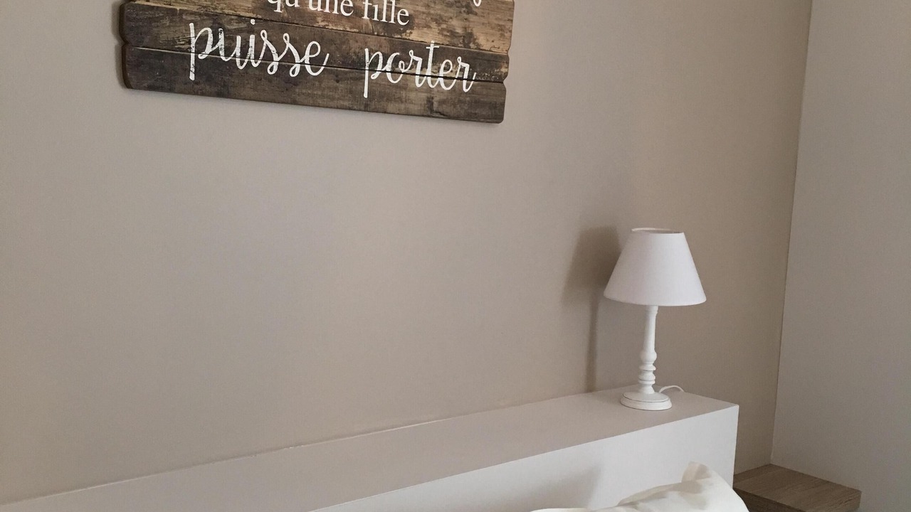 Photo of Bedroom in Bourran