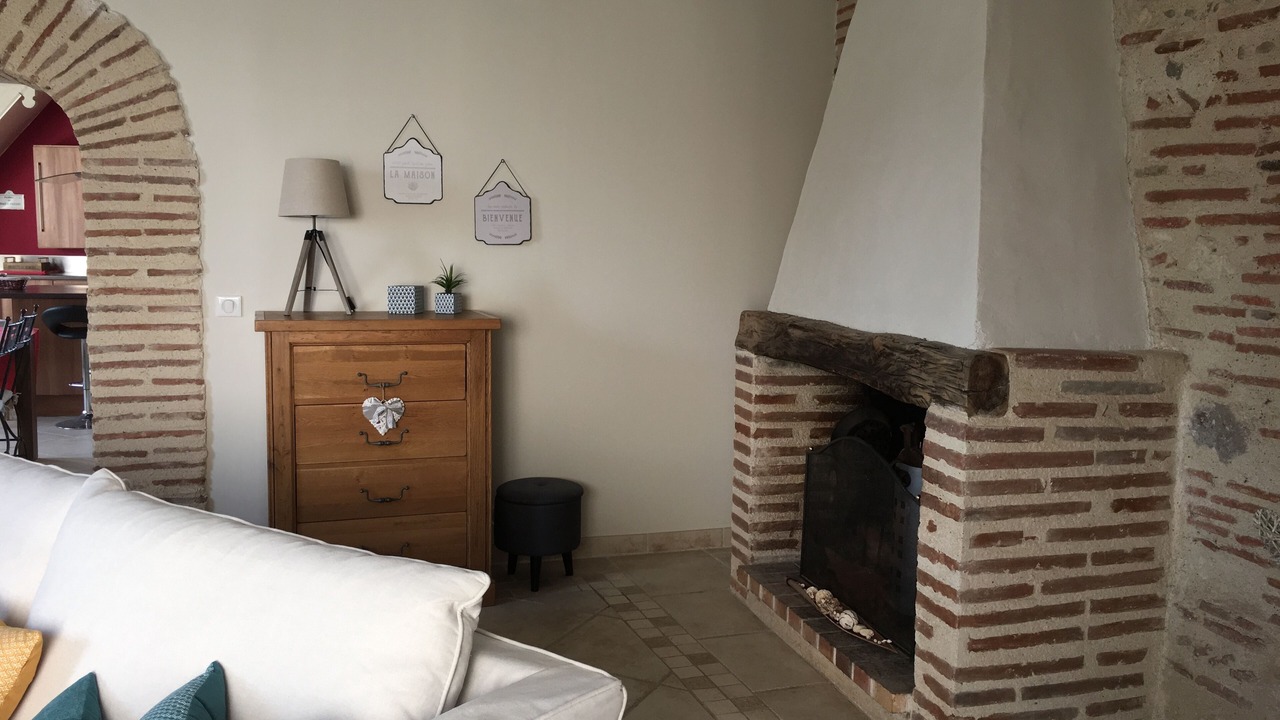 Photo of Livingroom in Bourran