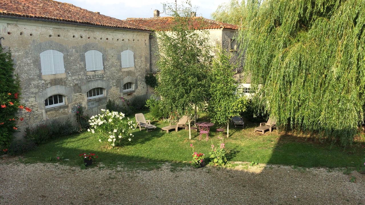 Photo of Outdoor in Gensac-la-Pallue