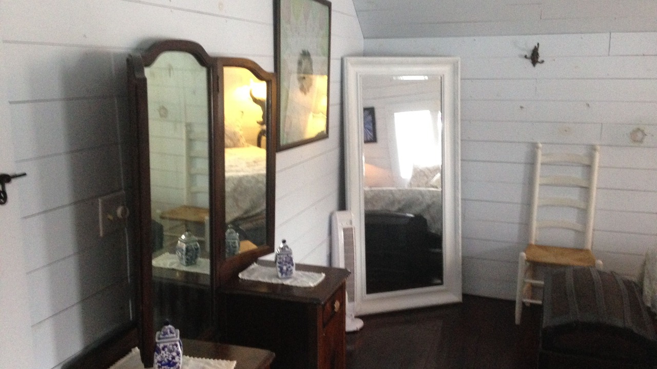 Photo of Bedroom in Bynum