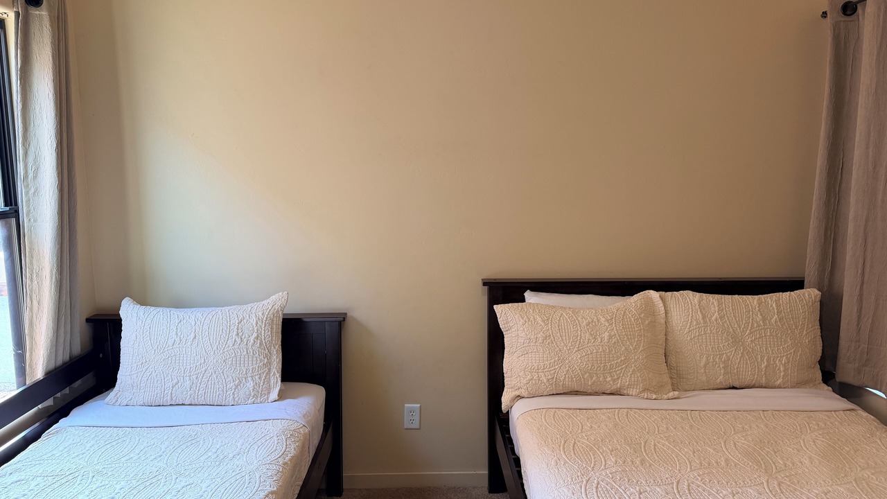 Photo of Bedroom in Oak Creek