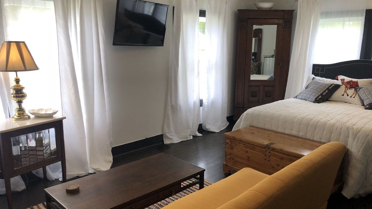 Photo of Bedroom in Caldwell