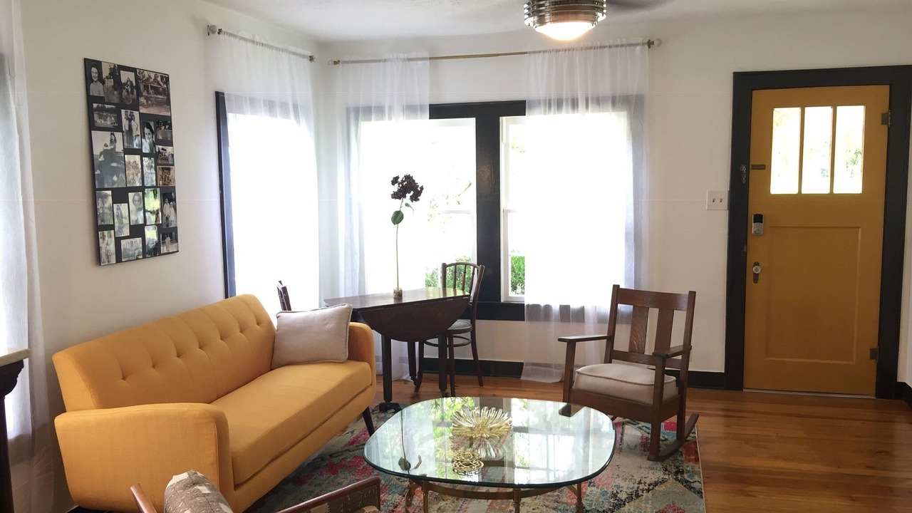 Photo of Livingroom in Caldwell