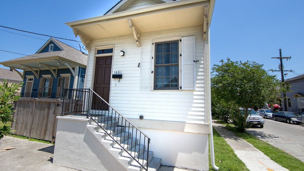 Photo of Outdoor in Treme