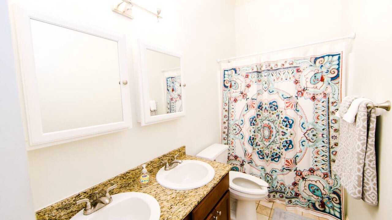 Photo of Bathroom in Treme