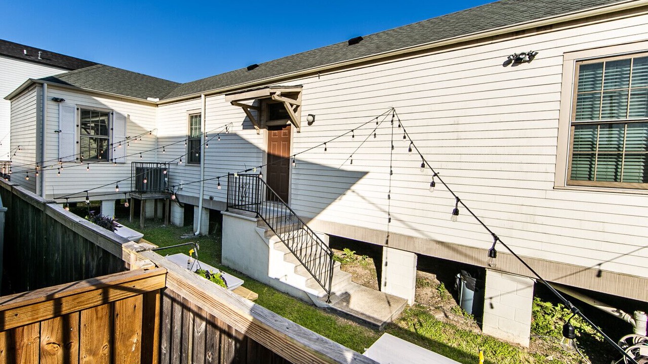 Photo of Outdoor in Treme