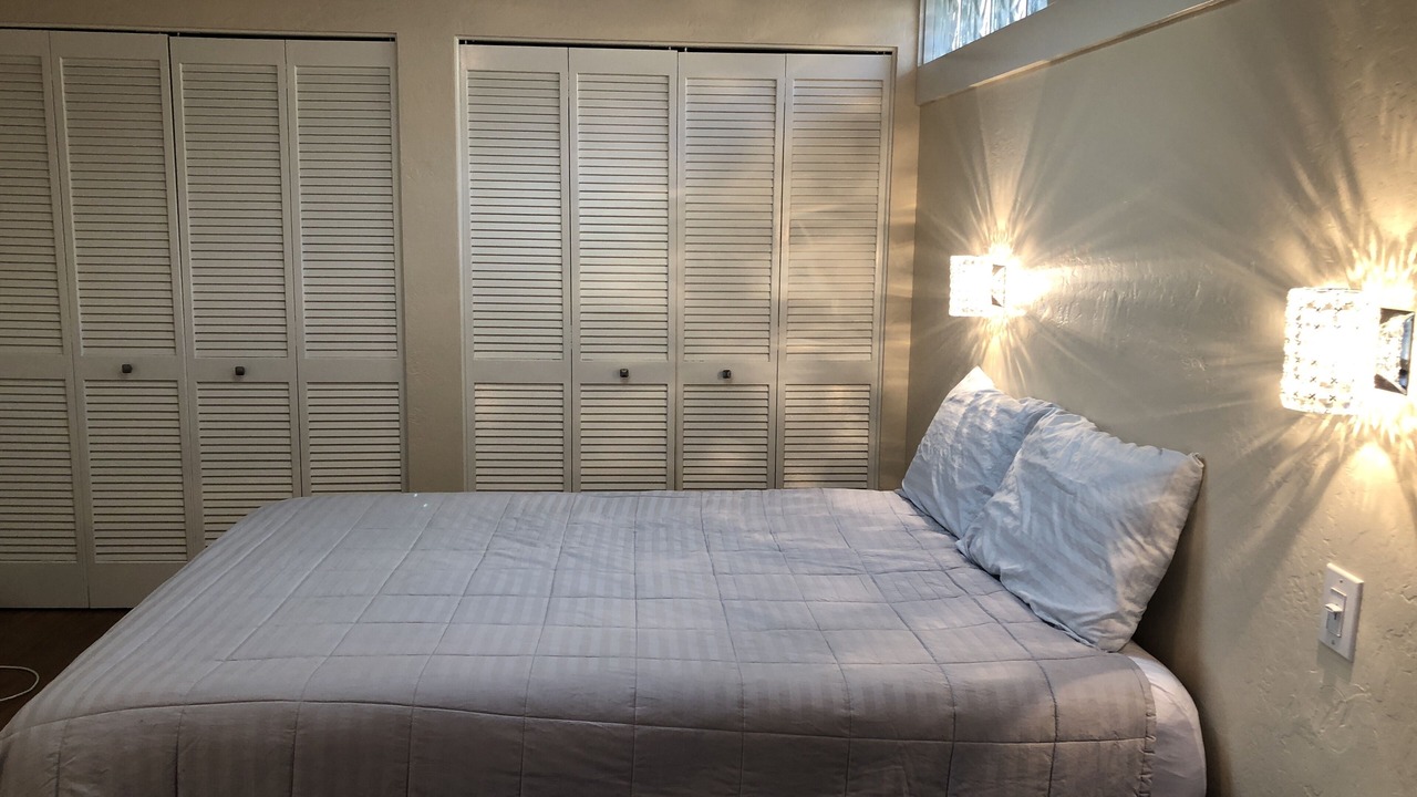 Photo of Bedroom in Rancho Palos Verdes