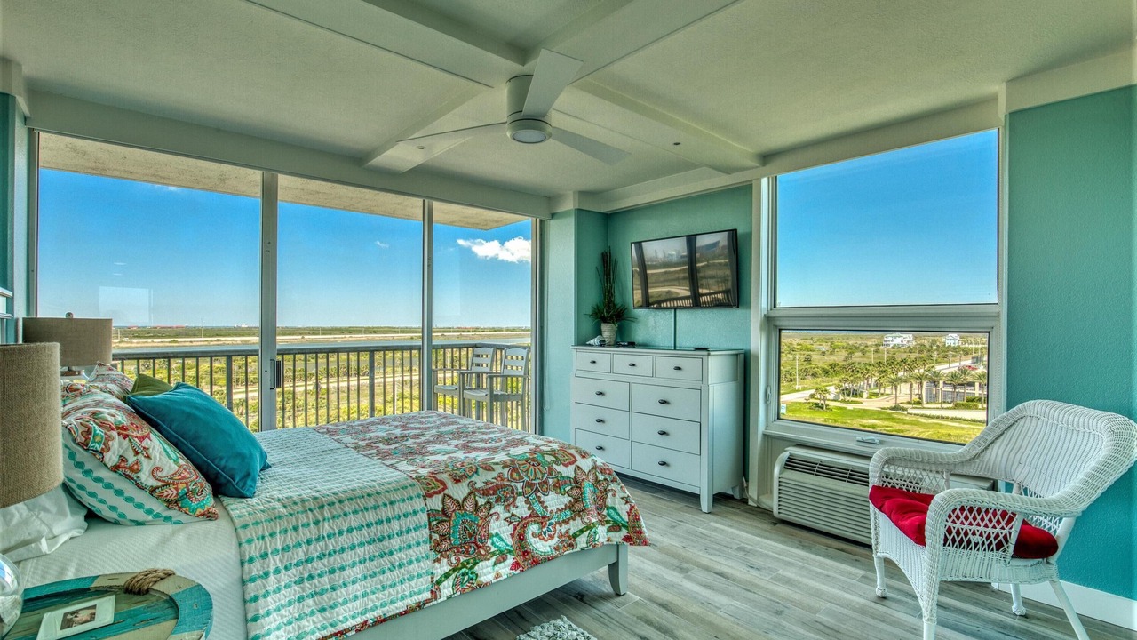 Photo of Bedroom in Galveston