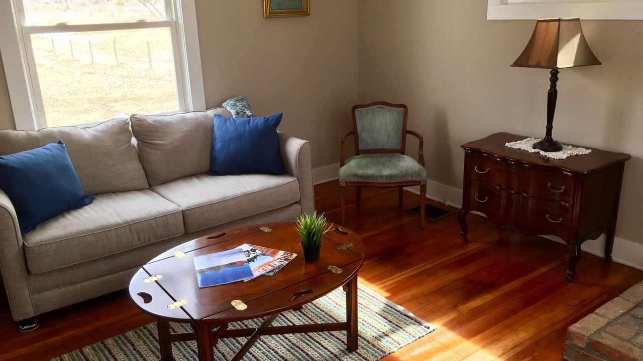 Photo of Livingroom in Poultney