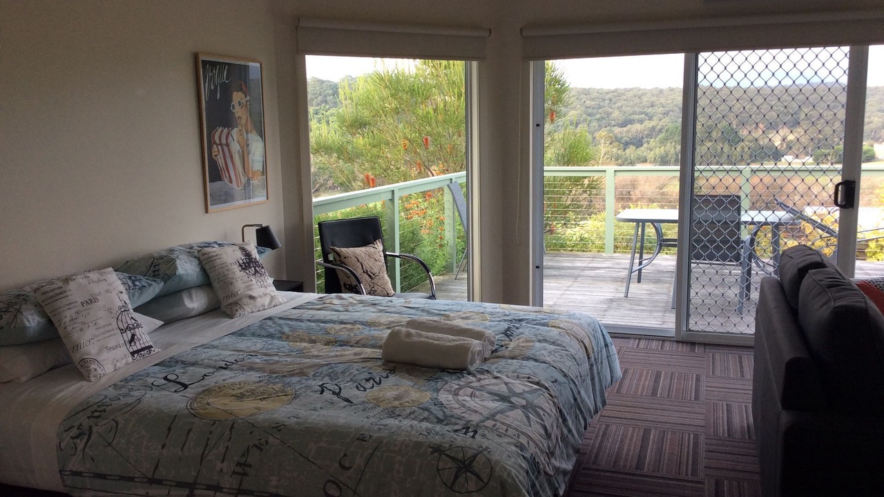 Photo of Bedroom in Forrest